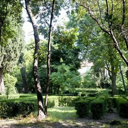 公寓 Lucija Kaštela