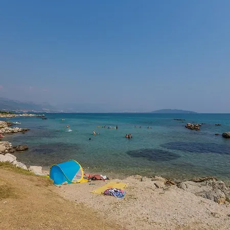 Lucija * Kaštela